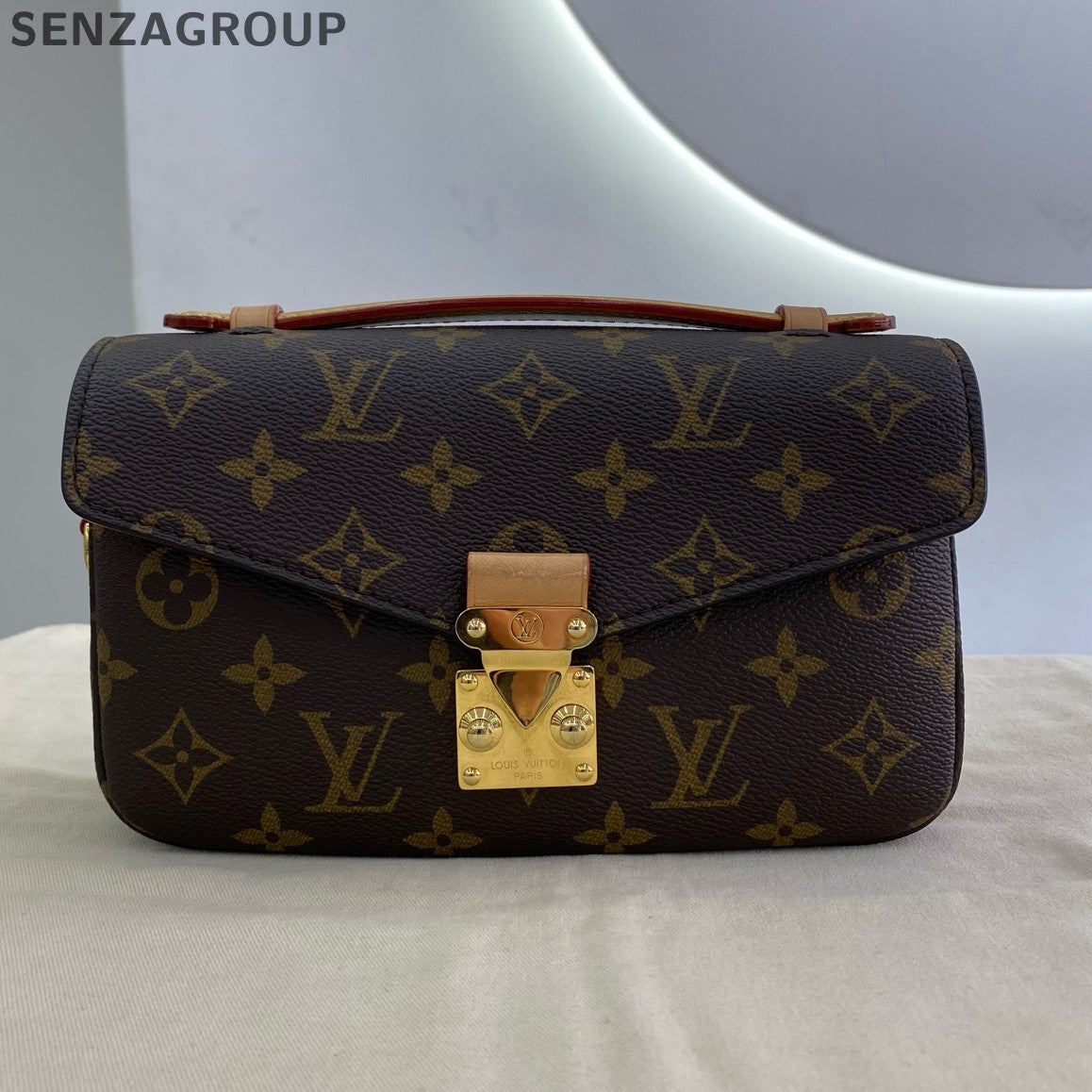 Louis Vuitton Monogram Messenger Bag with Chain Strap - Women's