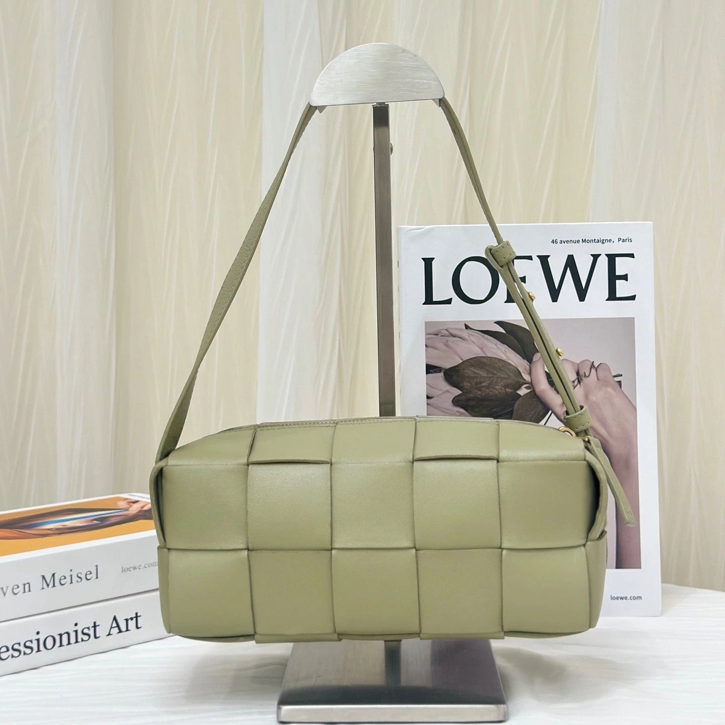 Bottega Veneta Brick Cassette Shoulder Underarm Bag For Women