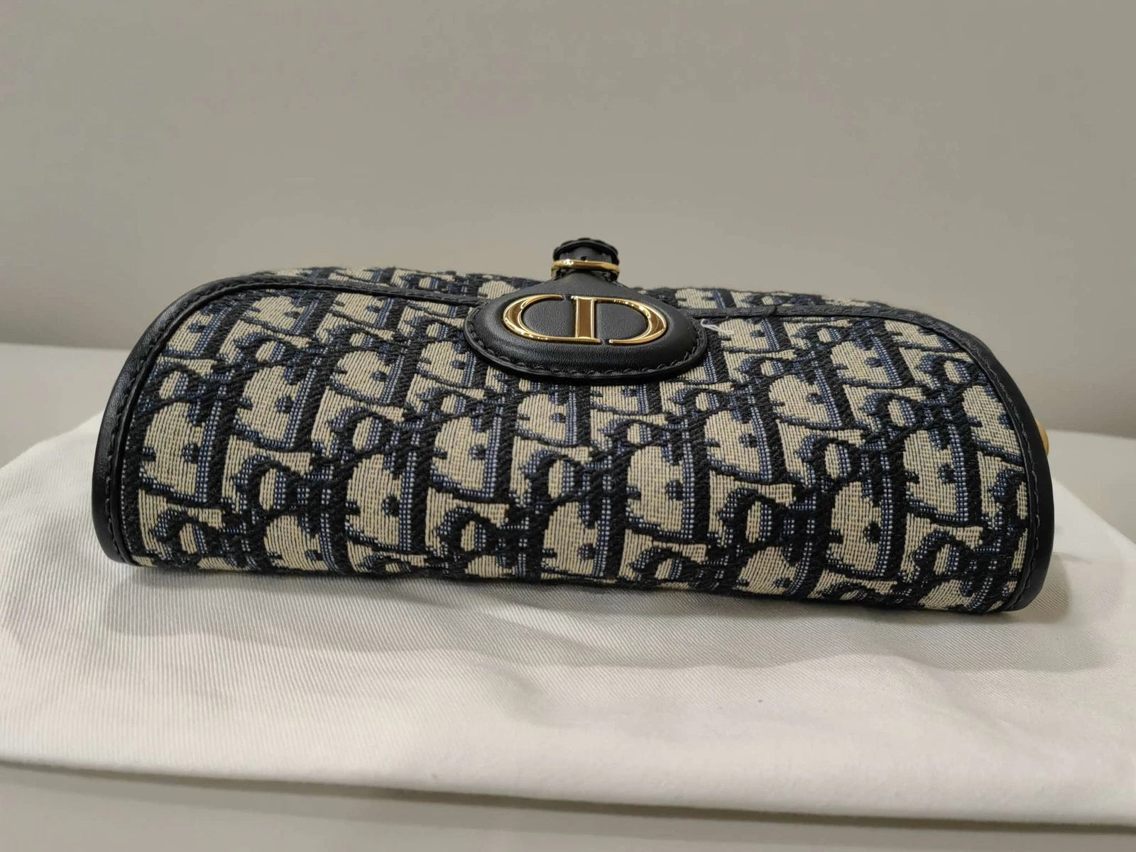 Dior New Moon White Leather Shoulder Bag For Women