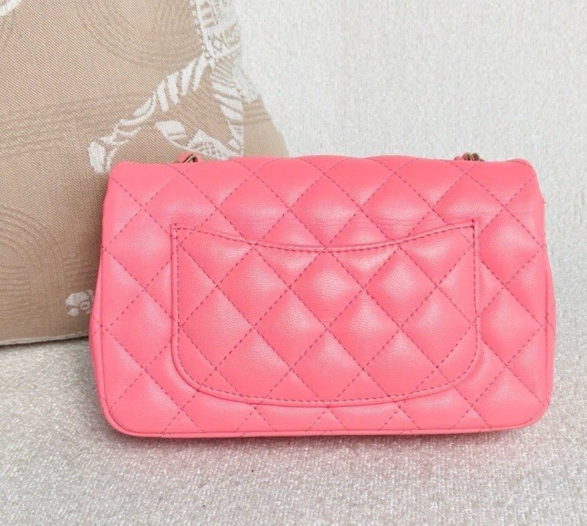 Chanel Classic Flap Mini Lambskin Chain Shoulder Bag Crossbody Pink Gold Women
