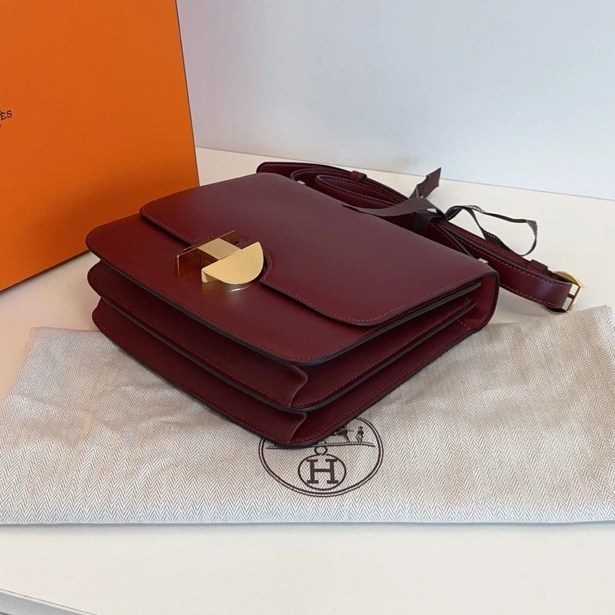 Excellent Condition Hermes 2002-20Bag PM Red Shoulder Bag Gold Hardware
