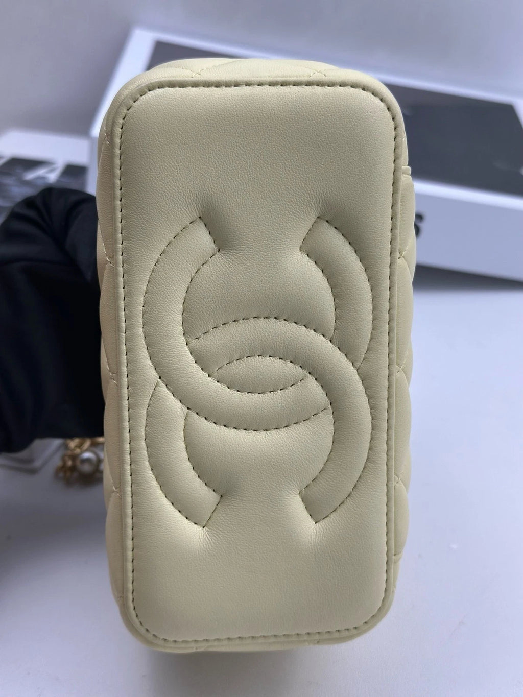 Chip Version Chanel Vanity Case Diamond Gold Chain Beige Shoulder Bag Crossbody