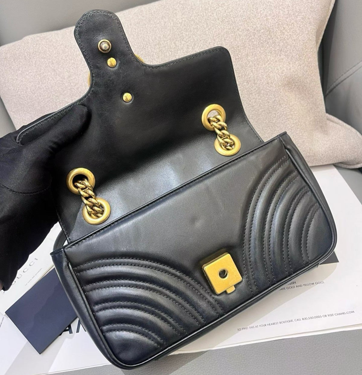 Gucci Marmont22 PM Chain Shoulder Bag Crossbody Black Gold Women Classic