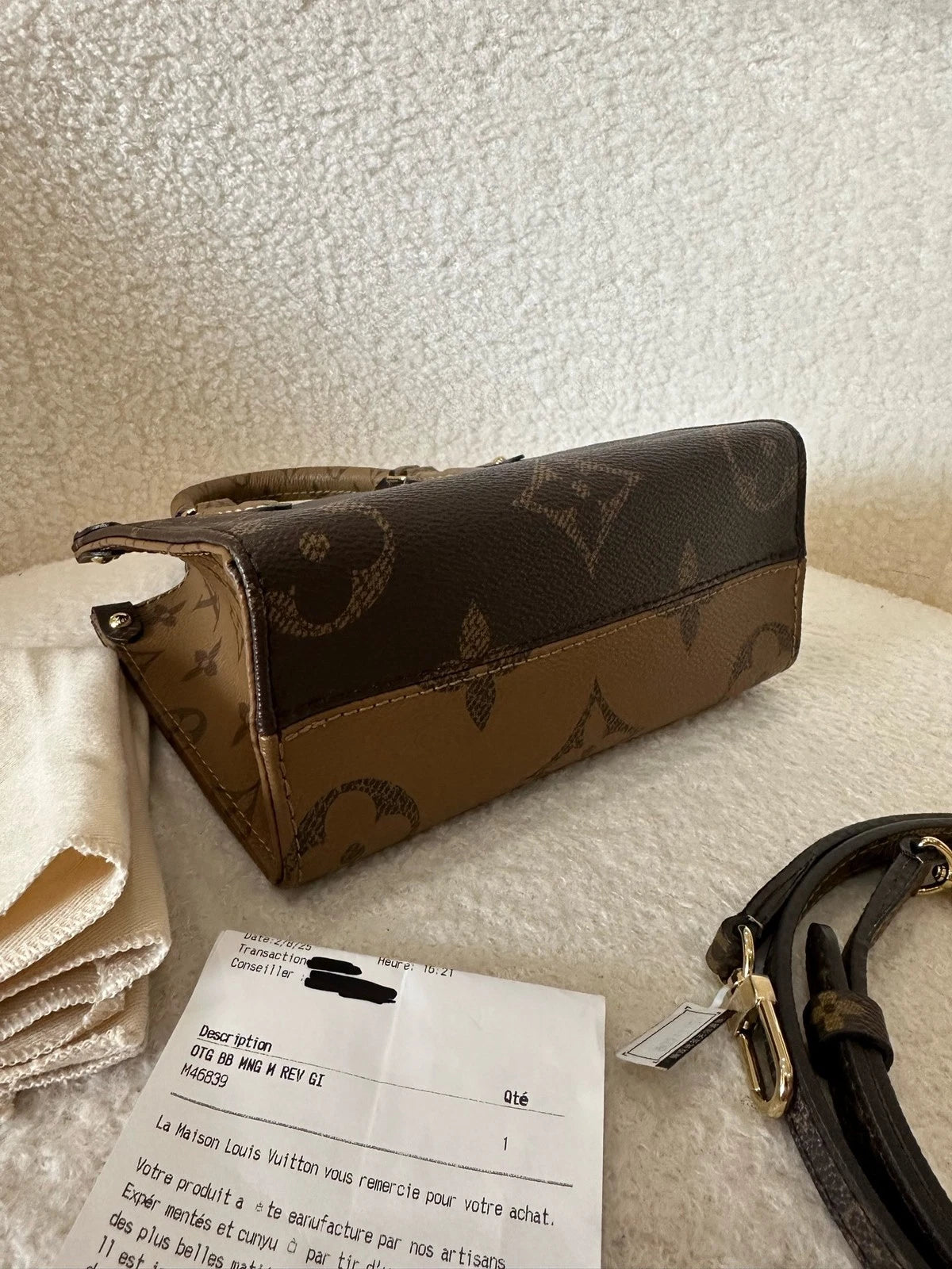 Louis Vuitton OnTheGo Canvas Tote Bag Excellent