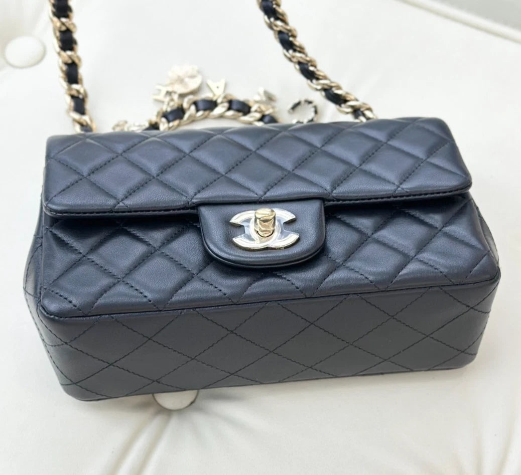 Chanel Classic Flap Chain Lambskin Mini Shoulder Bag Crossbody Women S