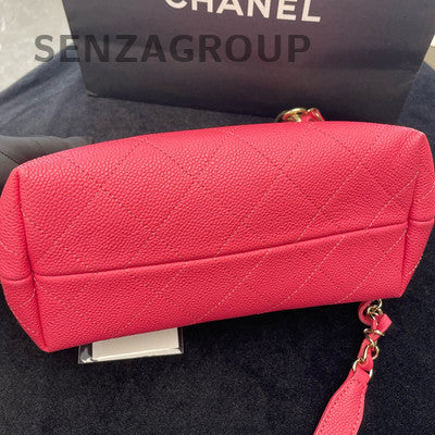Chanel Red Gold Hardware Leather Shoulder Bag