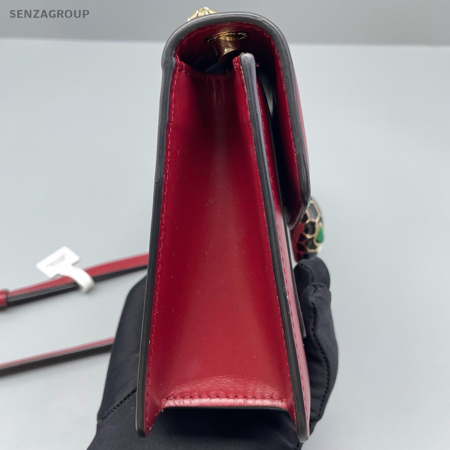 Bvlgari Serpenti PM Chain Shoulder Bag Crossbody Red Gold Women Classic Fashion