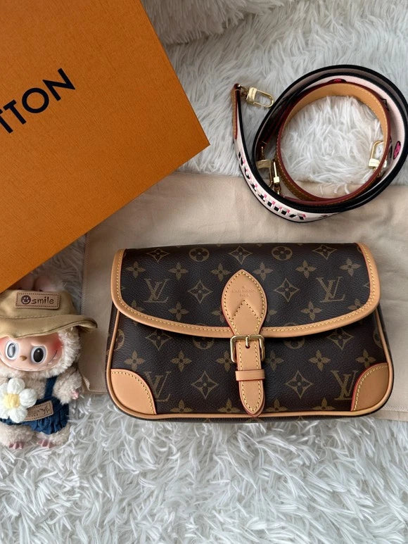 Louis Vuitton Diane Monogram Canvas Shoulder Bag Excellent