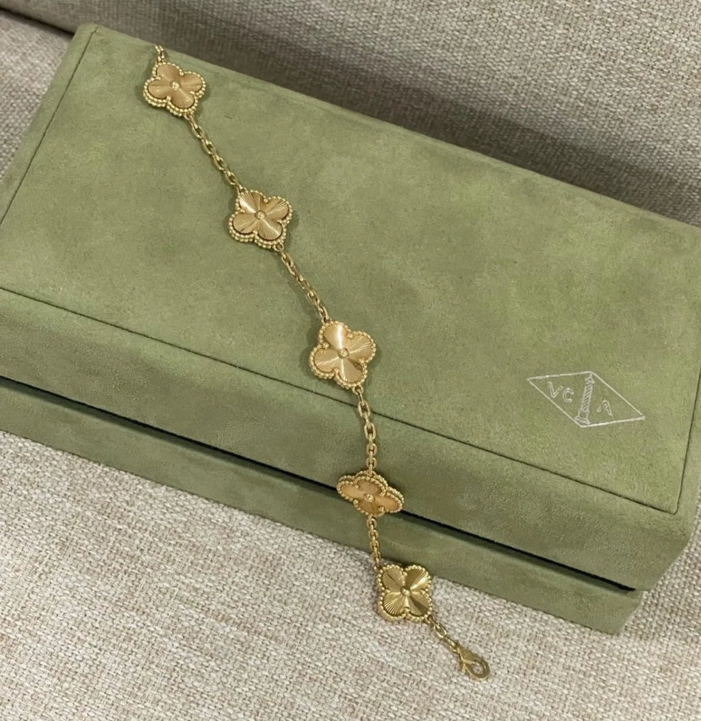 Van Cleef &amp; Arpels Vintage Alhambra 18k Yg 5motifs Guilloche Bracelet Excellent