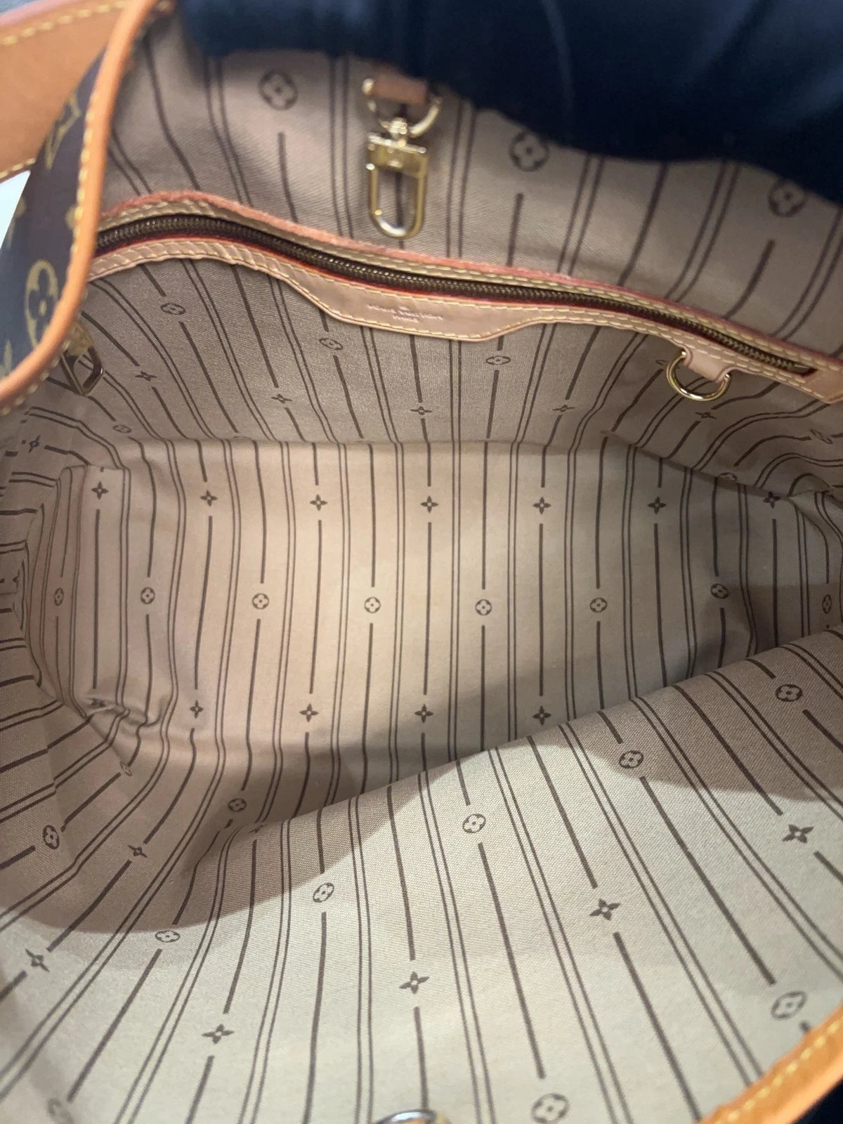 Aunthentic Louis Vuitton Delightful PM Monogram Top Handle Crossbody Brown