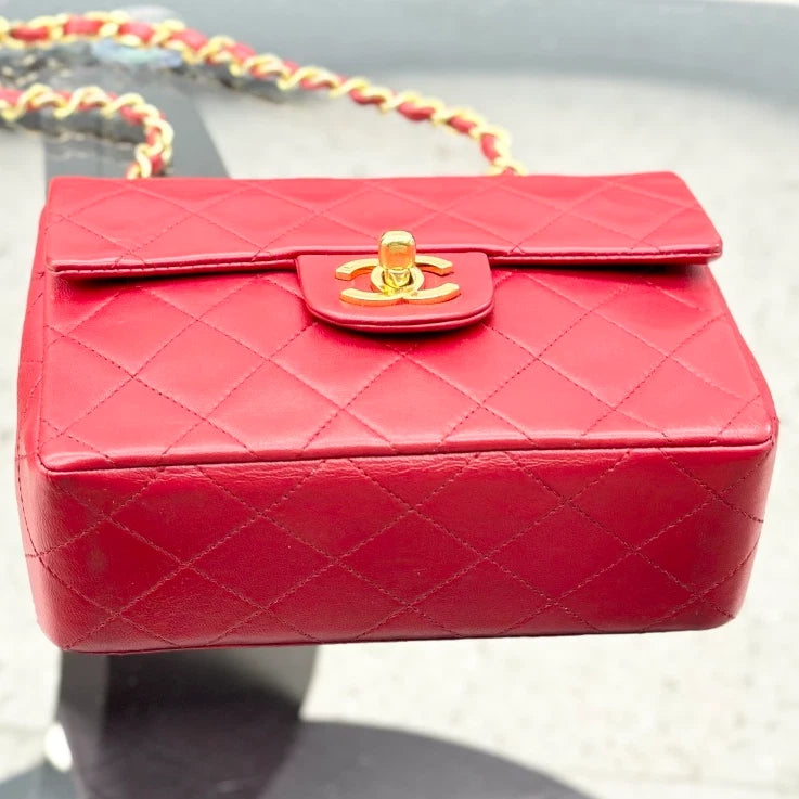 Chanel Vintage Lambskin Chain Shoulder Crossbody Bag Red Gold Women S