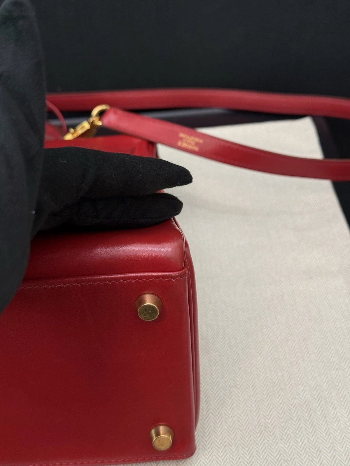 Hermes Kelly32 Top Handle Bag Crossbody Red Gold Classic Fashion Women