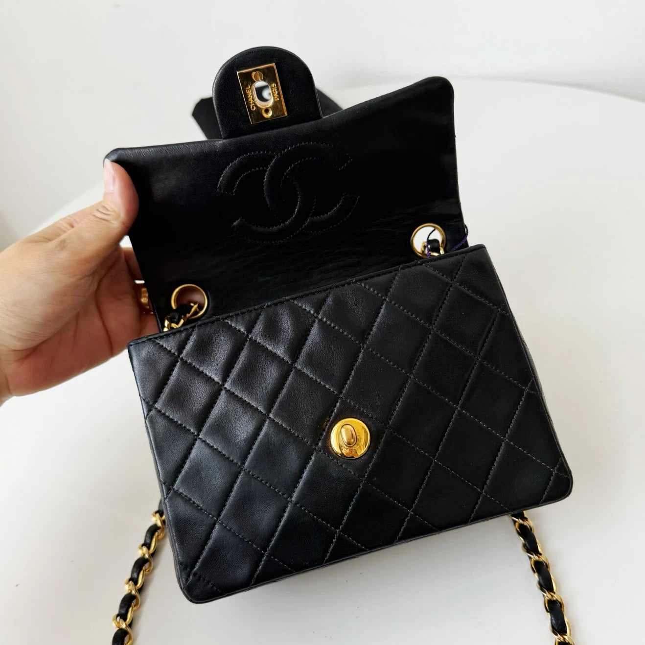 Chanel Classic Flap Mini Chain Shoulder Crossbody Black Gold Women Vintage
