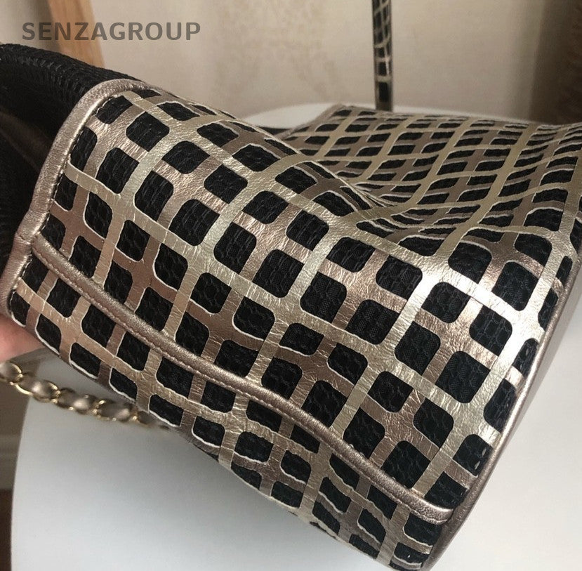 CHANEL Knitted single-shoulder bag Women Black Silver