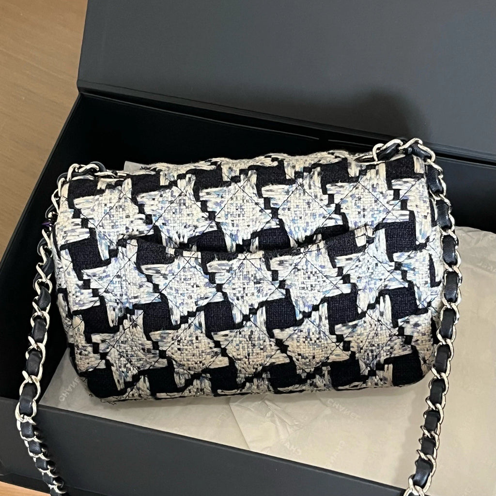 Chanel Large Mini Bag Houndstooth Tweed Shoulder Bag Gold Hardware Women