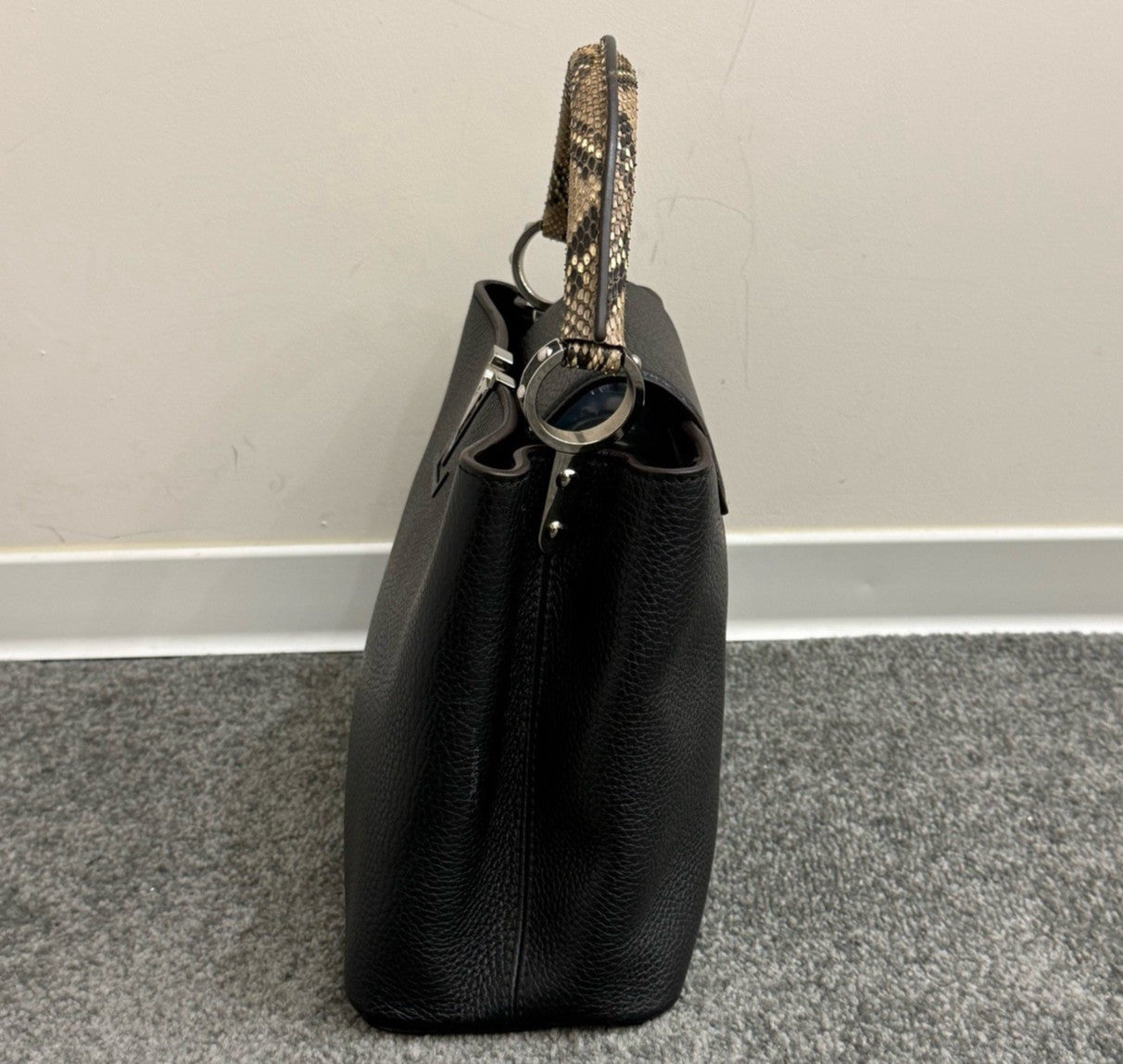 Louis Vuitton Capucines PM Calfskin Top Handle Crossbody Black Silver Women