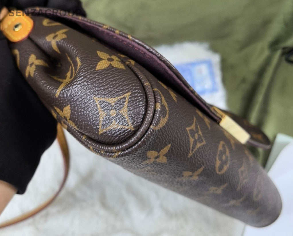 Louis Vuitton Favourite MM Monogram Chain Shoulder bag Women Crossbody