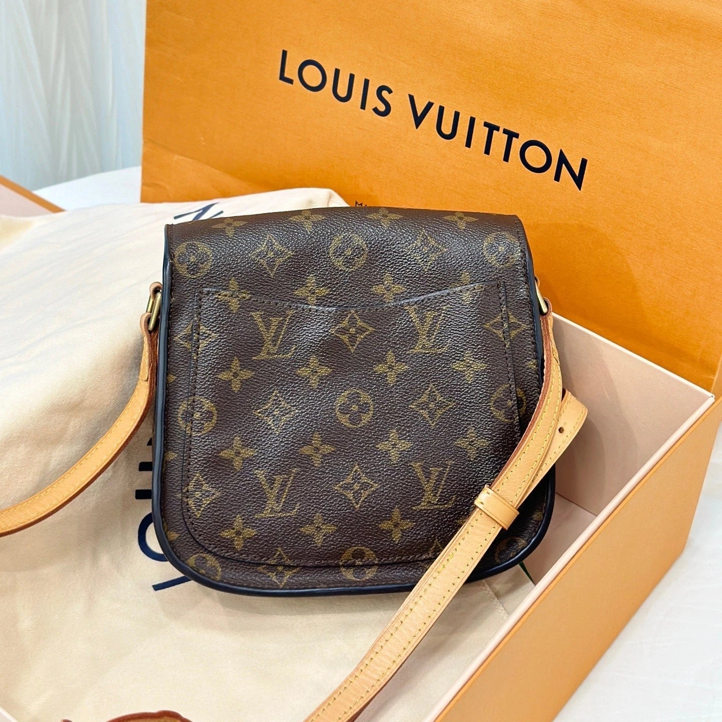 Louis Vuitton Saddle Monogram Canvas Shoulder Bag Excellent