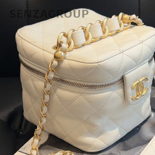 Chanel 22S Chain Shoulder Bag Crossbody White Gold Women CC Logo Classic