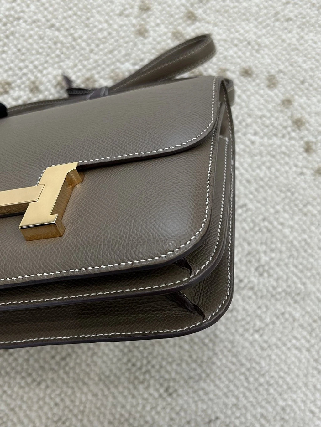 Hermes Constance19 Epsom Leather Shoulder Bag Crossbody Gray Gold Women