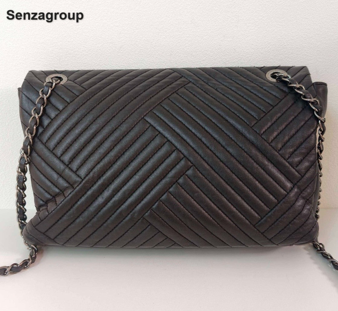 Chanel Classic Flap Chain MM Lambskin Shoulder Bag Crossbody Black Silver Women