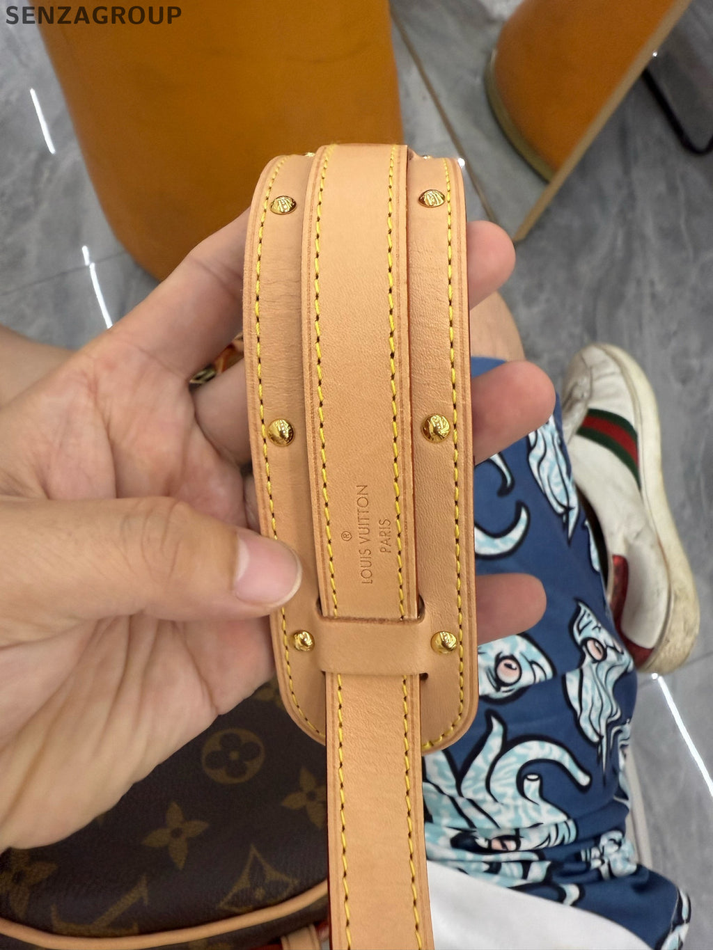 Louis Vuitton Monogram Pochette Accessoires Shoulder Bag Brown Gold