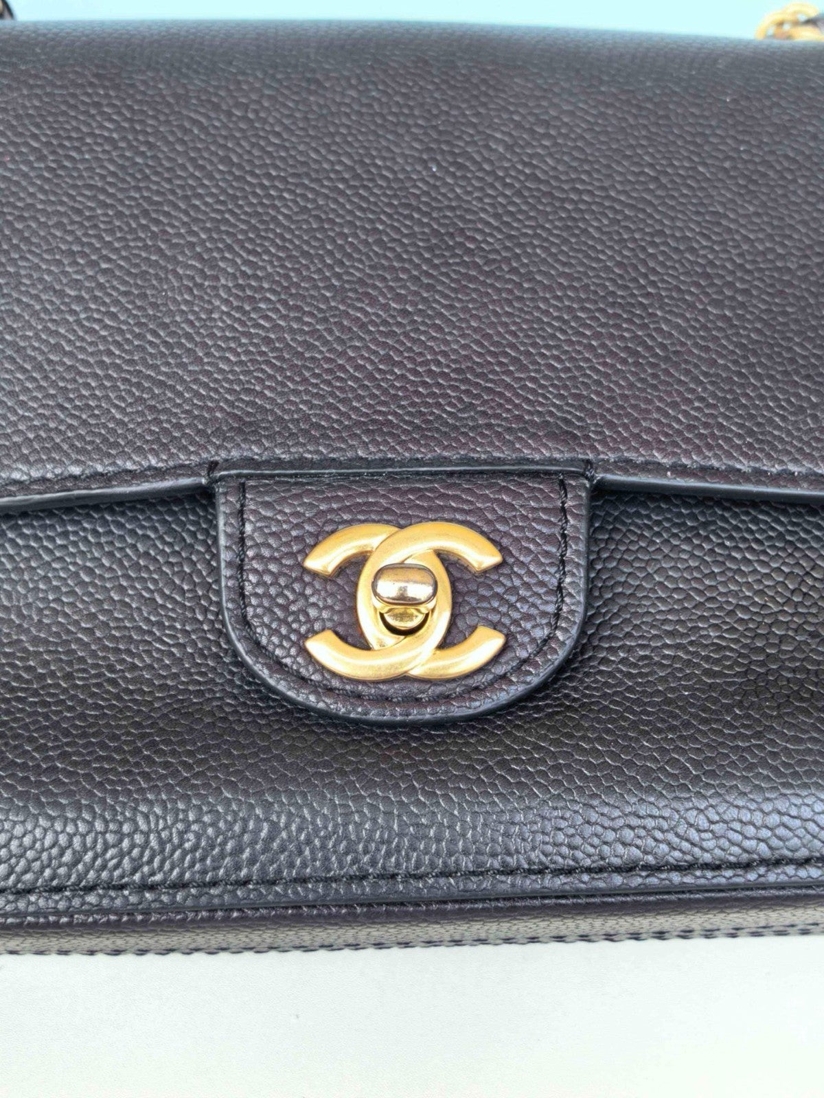 Chanel Classic Flap Chain Calfskin Shoulder Bag Crossbody Black Gold Women