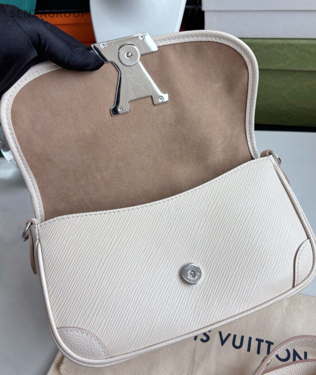 Louis Vuitton Buci Epi Leather Shoulder Crossbody Bag Women Beige
