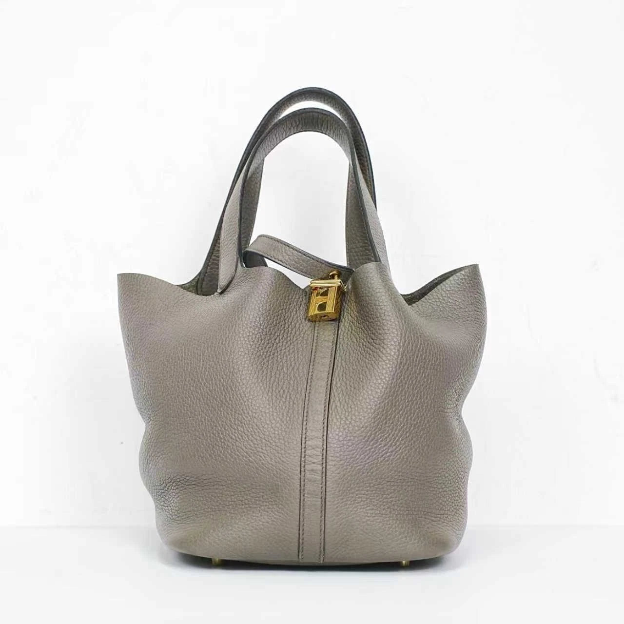 Hermes Picotin22 Gray Leather Gold Hardware Bucket Handbag Excellent