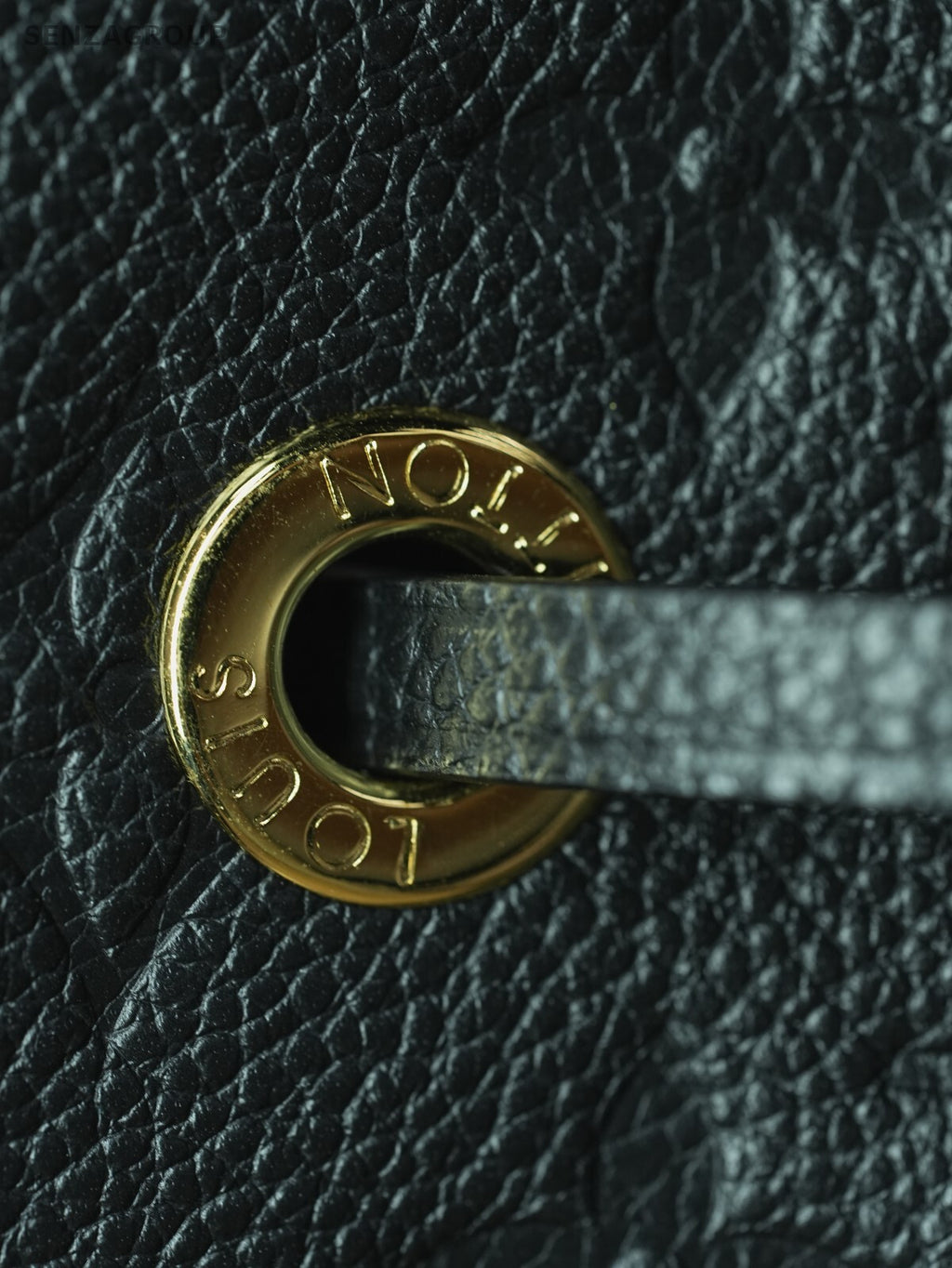 Louis Vuitton Monogram Empreinte NéoNoé MM M45256