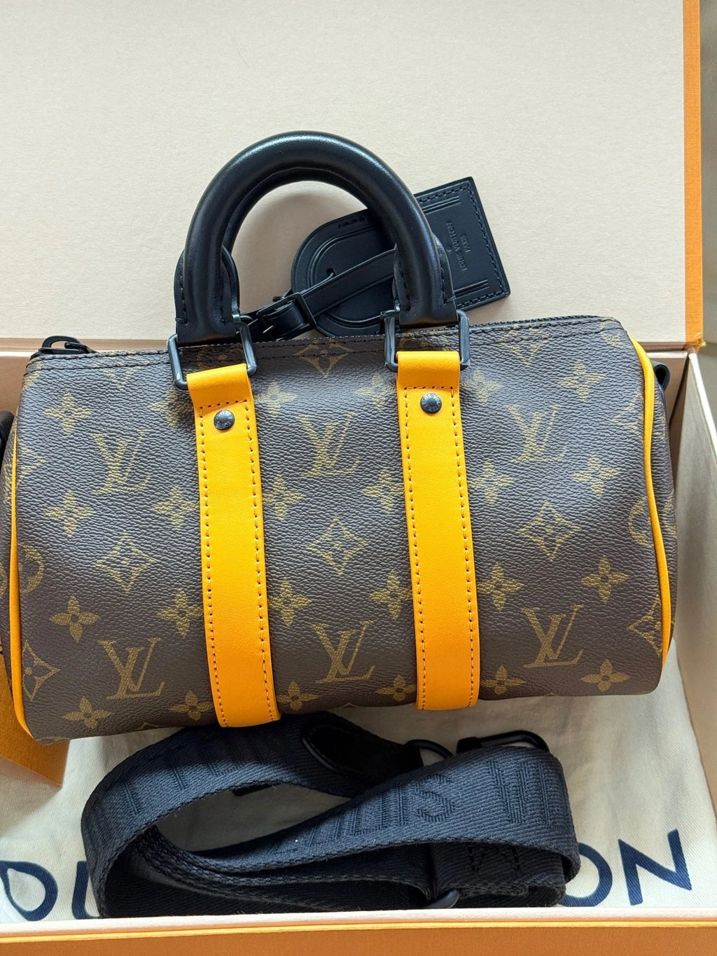 Louis Vuitton Keepall25 Monogram Canvas Handbag For Women