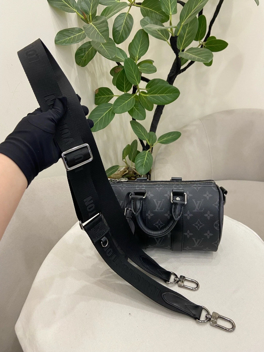 Louis Vuitton Keepall25 Top Handle Crossbody Black Silver Unisex Adults