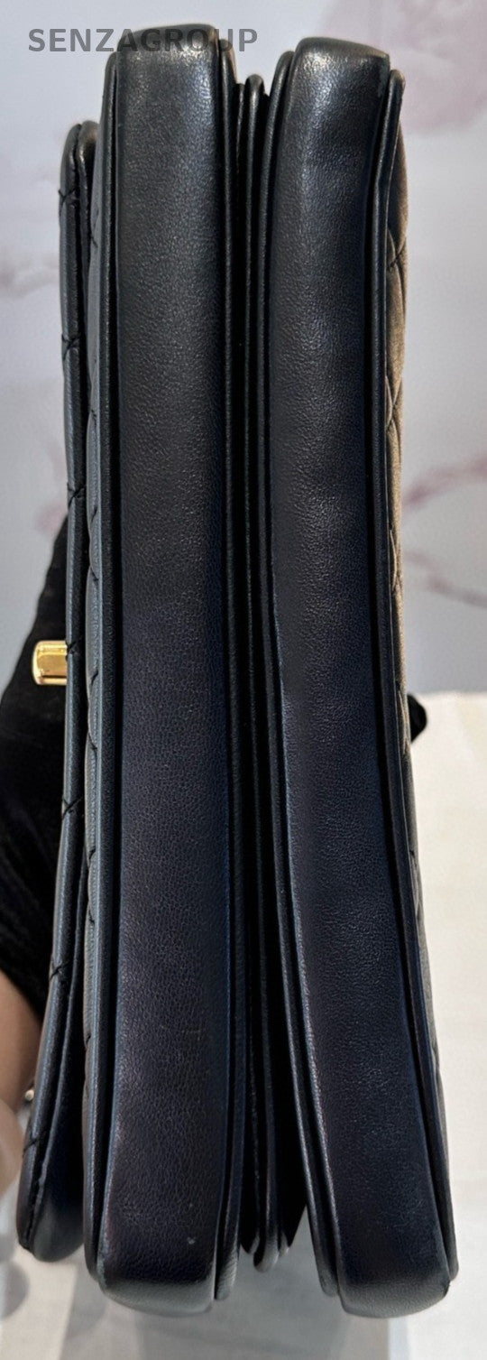 Chanel Classic Flap Lambskin Chain Shoulder Bag Black Gold Women Diamond Pattern