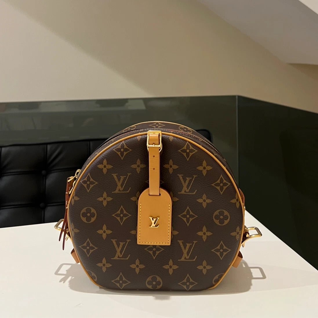 Louis Vuitton Boite Chapeau Souple Monogram Canvas Large Soft Round Bag