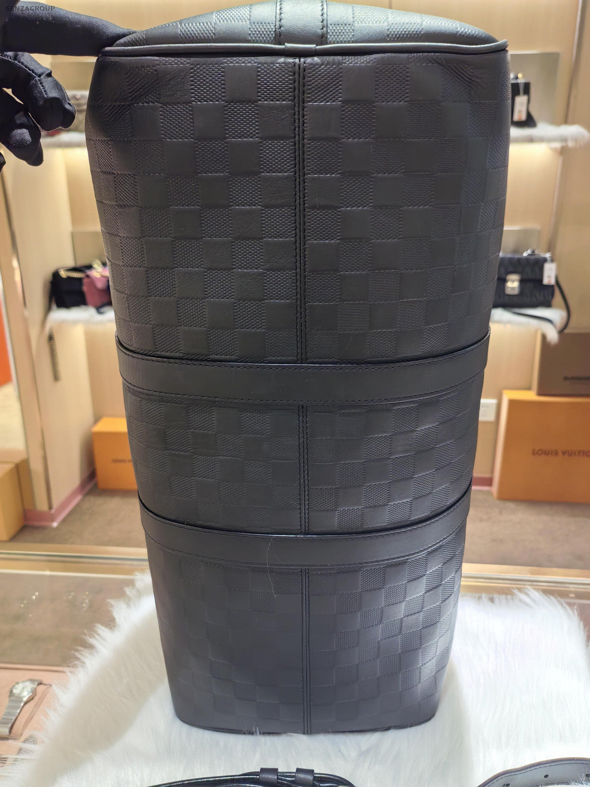Louis Vuitton Damier Keepall Black Leather Shoulder Bag