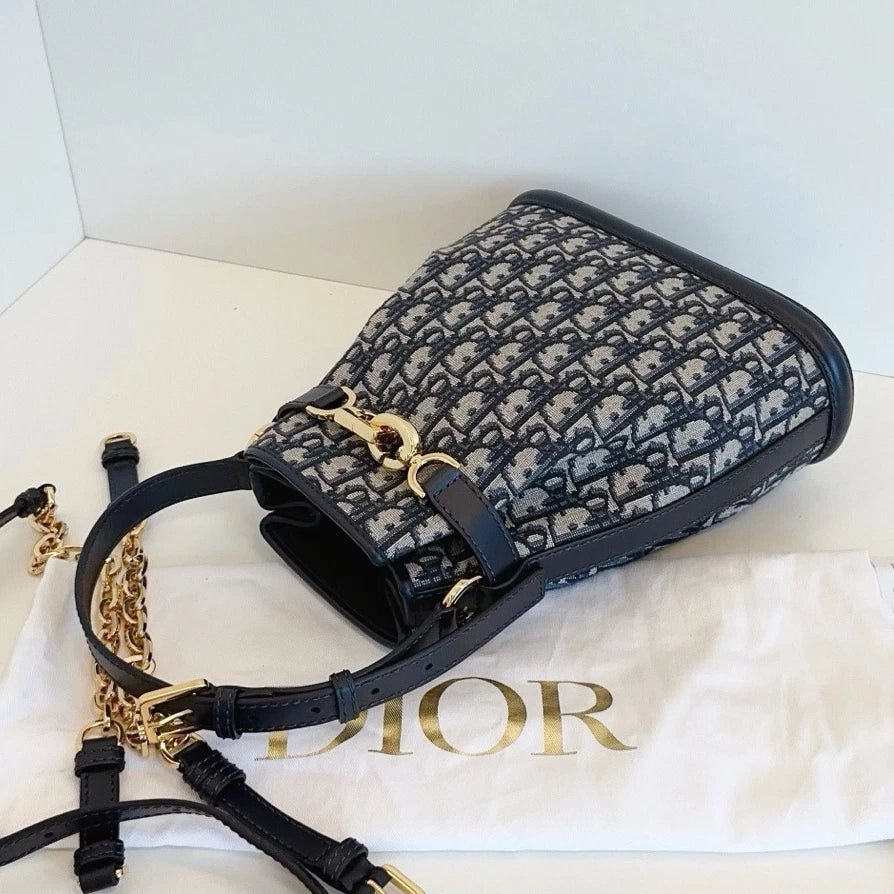 Excellent Christian Dior C'est MM Oblique Bucket Handbag Crossbody Gold Hardware