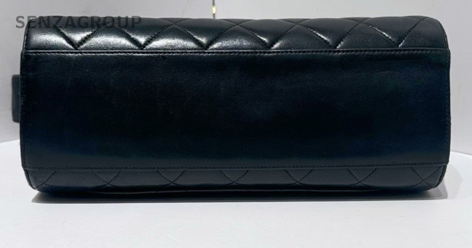 Chanel Classic Flap Lambskin Shoulder Bag Crossbody Black Gold Women