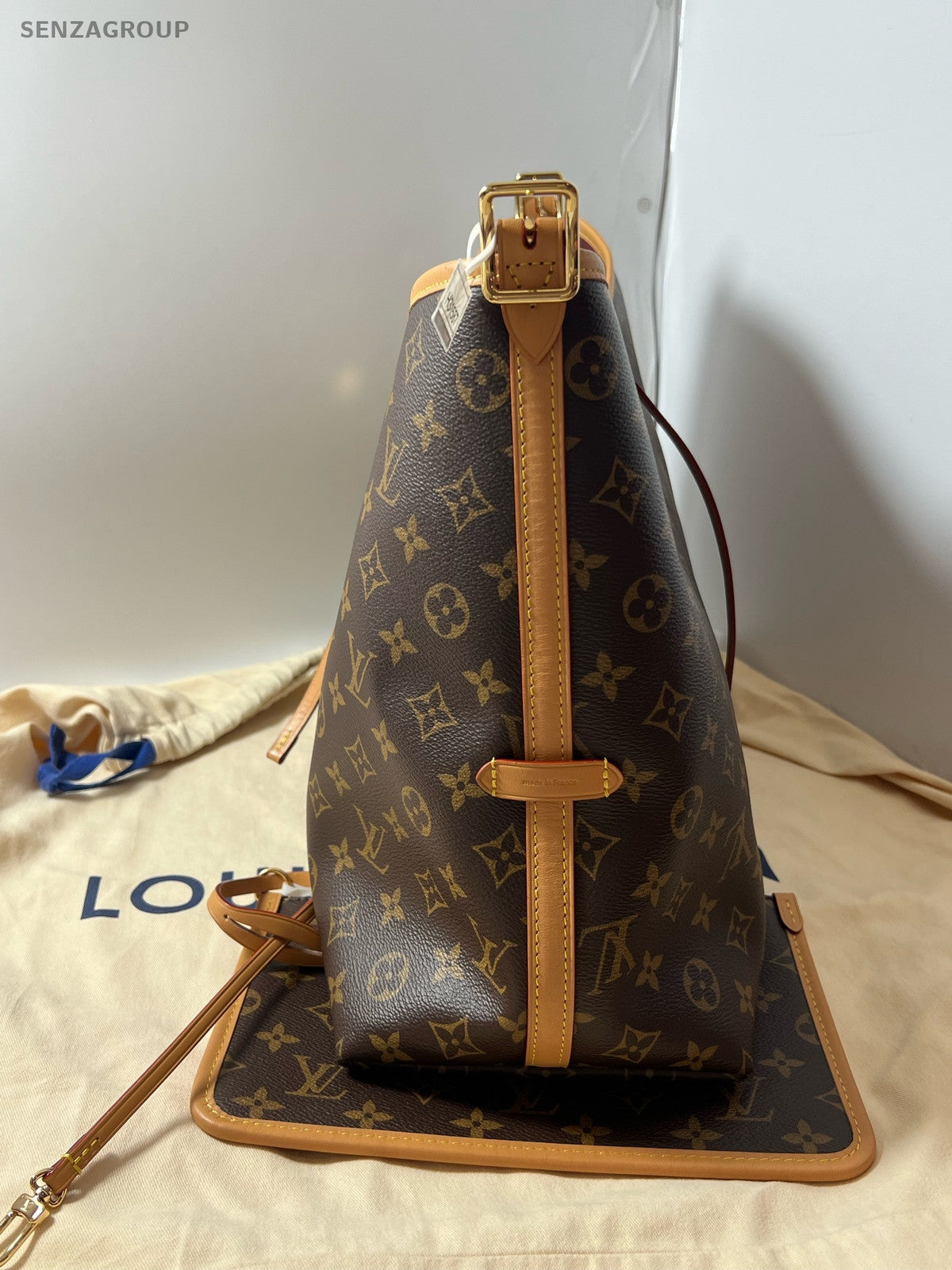 Louis Vuitton Monogram Carryall MM Brown Shoulder Bag Women Classic