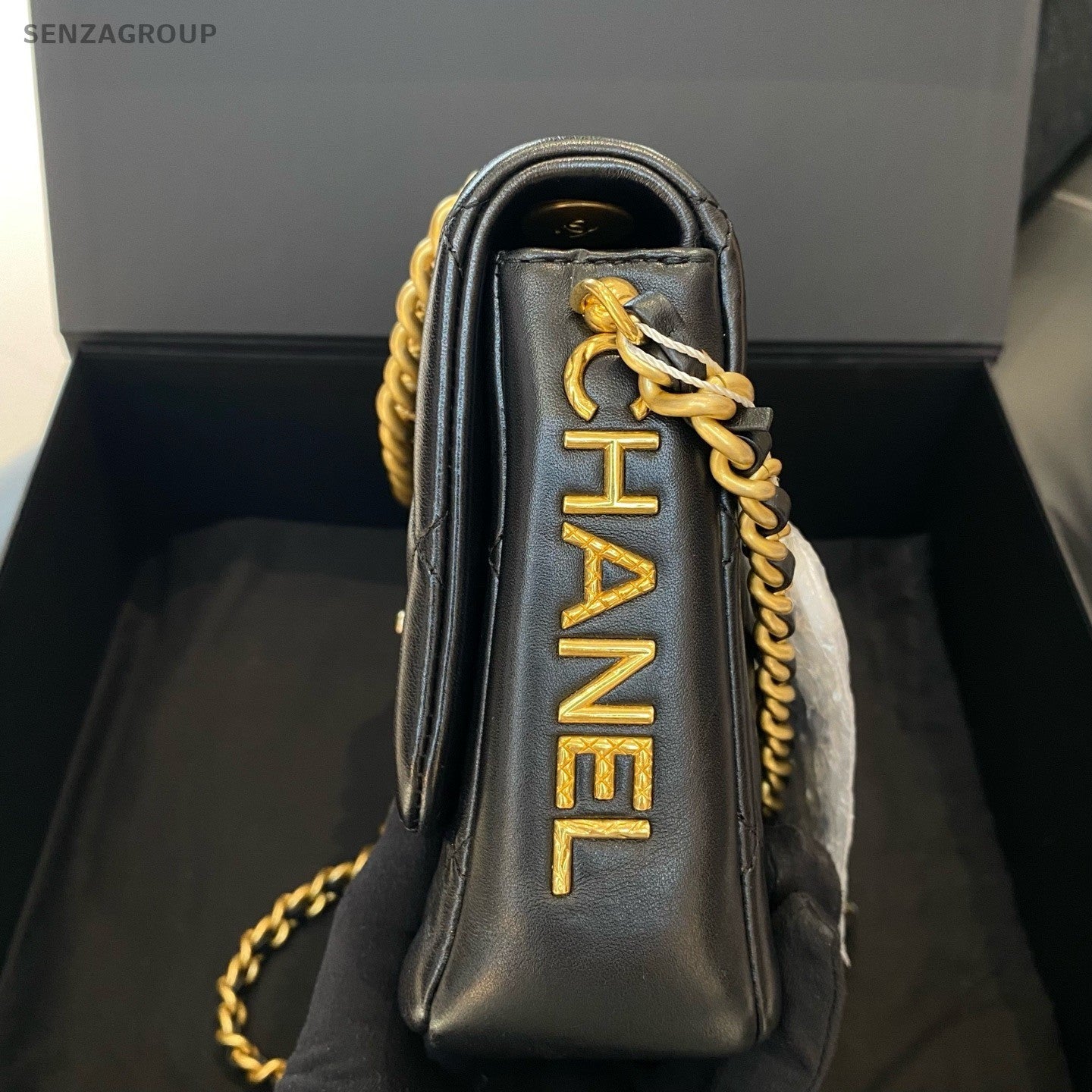 Chanel Diamond Chain Top Handle Shoulder Crossbody Black Gold Women Classic