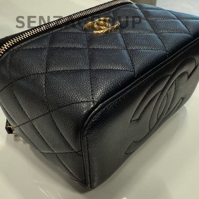 Chanel Quilted Gold Chain Shoulder Crossbody Bag Black Women Classic