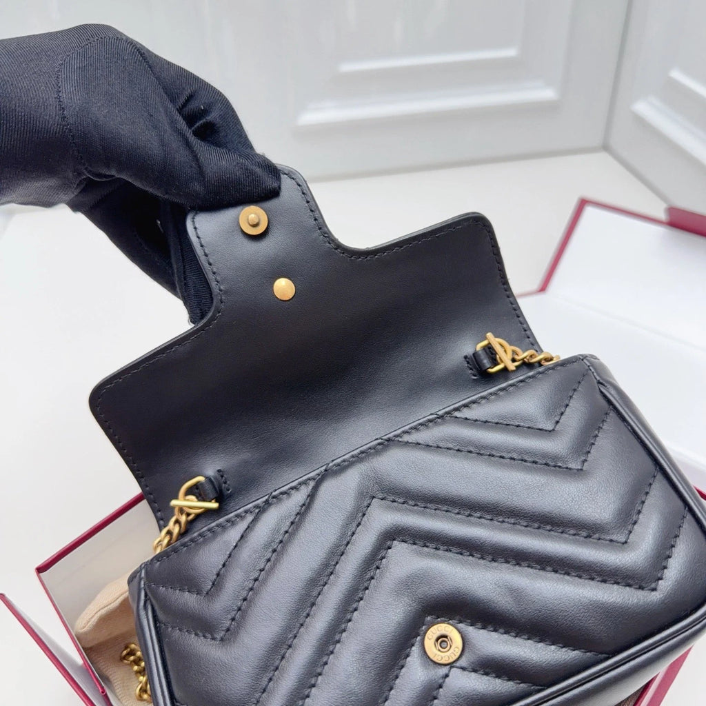 Gucci Marmont Mini Chain Shoulder Bag Crossbody Black Gold Women Classic