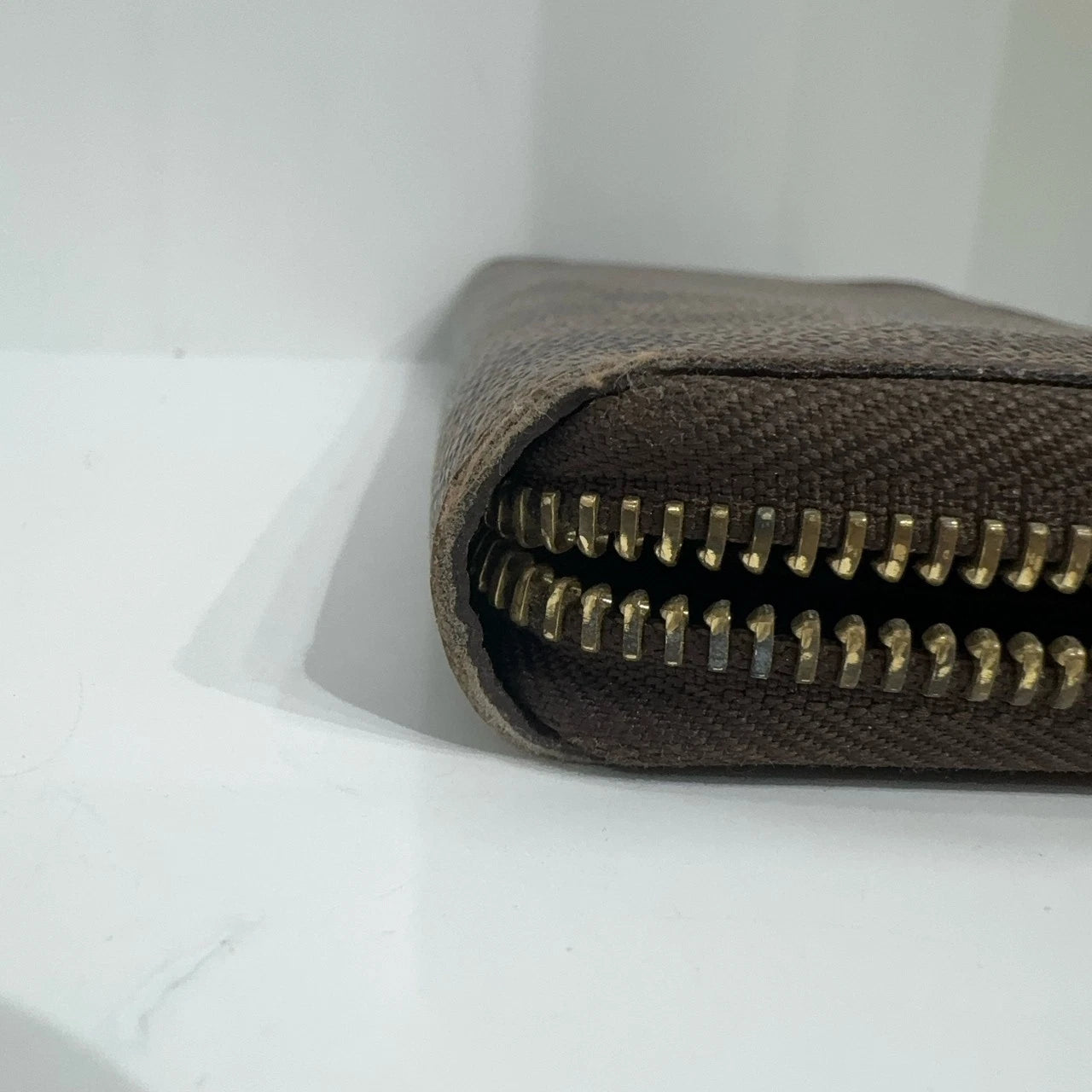Louis Vuitton Damier Canvas Zippy Wallet Brown For Women