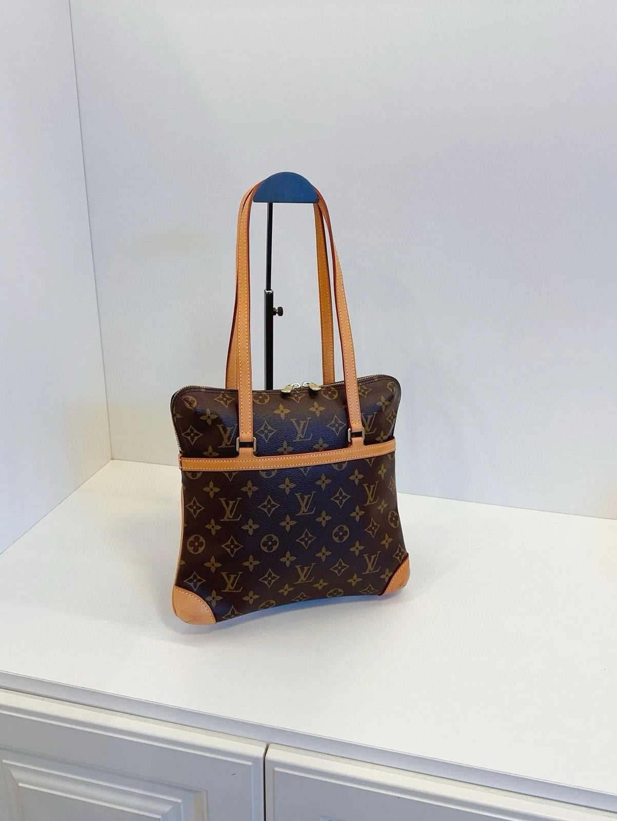 Louis Vuitton Coussin Monogram Canvas Shoulder Bag Handbag Excellent