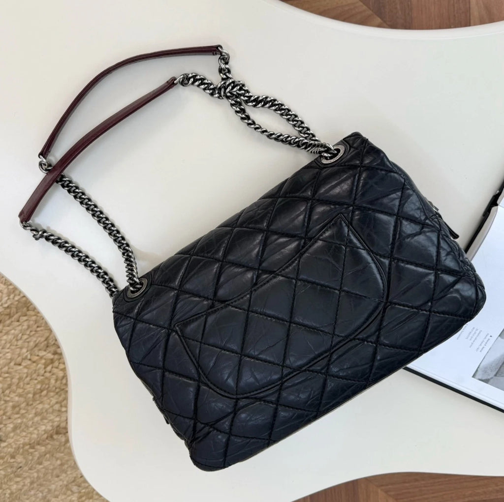 Chanel Classic Flap Diamond Calfskin Chain Shoulder Bag Black Silver Used Women