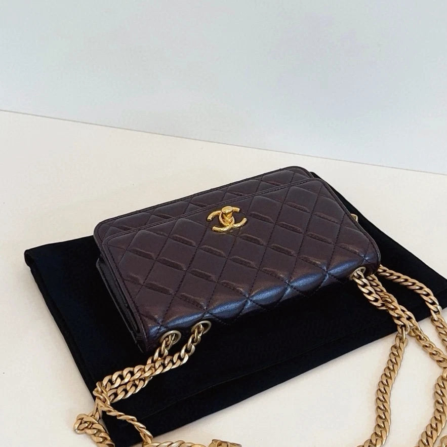 Chanel WOC Chain Shoulder Bag Crossbody Brown Gold Diamond Classic Women