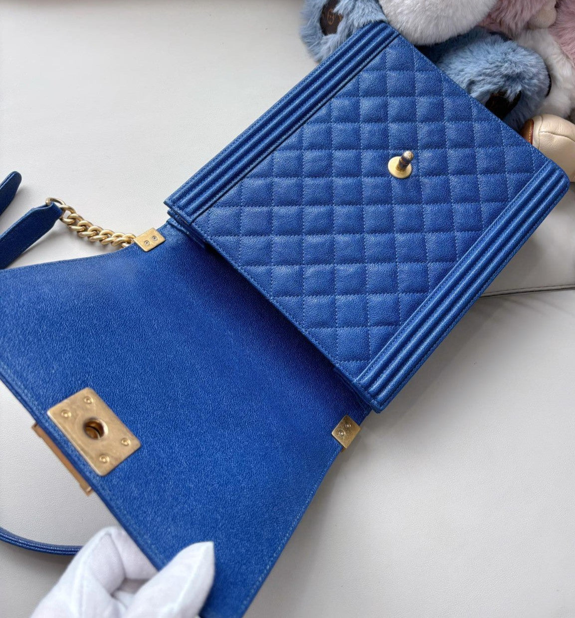 Louis Vuitton Leboy Vertical version Chain Shoulder bag Klein blue Women Gold