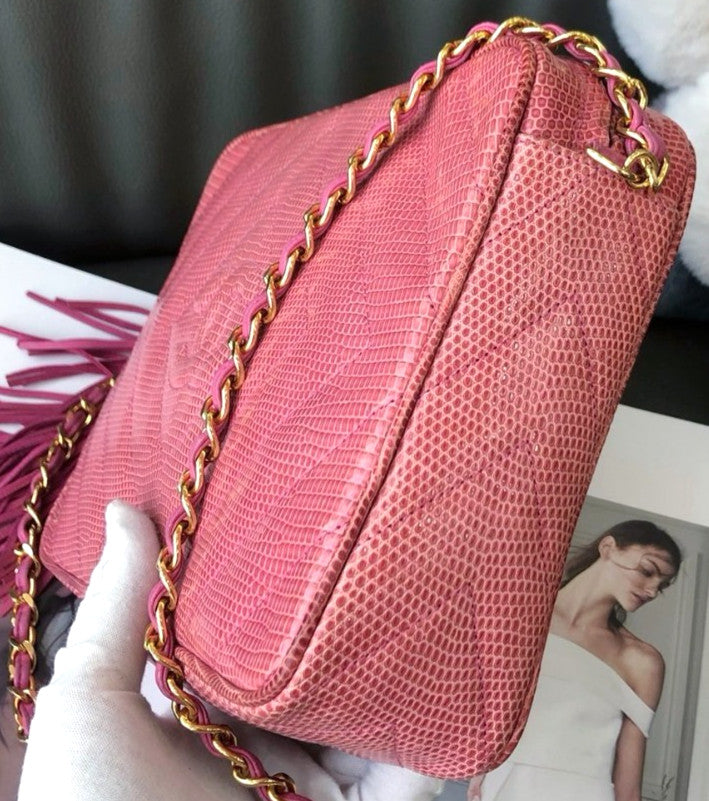 CHANEL Camera bag Lizard skin Pink Shoulder bag Crossbody Women