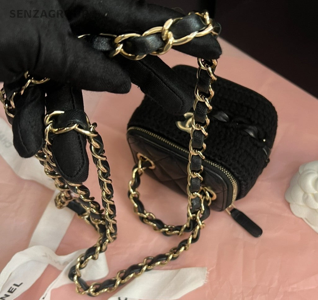 CHANEL Vanity Box mini Fur Leather Chain Shoulder bag Crossbody Women Black Gold