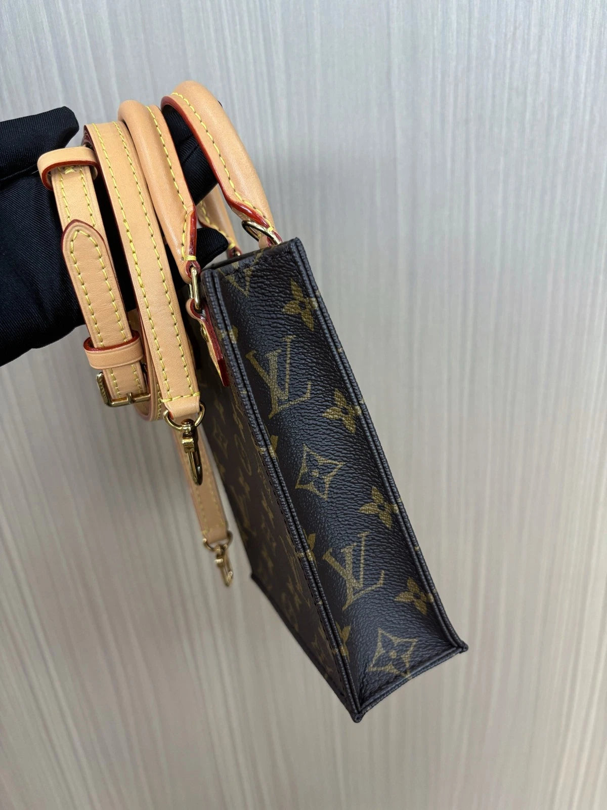 Excellent Louis Vuitton Petit Sac Plat Mini Monogram Canvas Tote Handbag