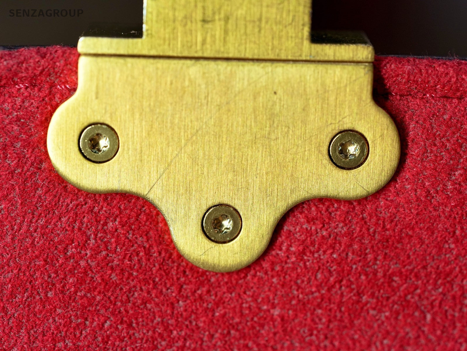 Louis Vuitton Monogram Victoire Red Canvas Shoulder bag Crossbody